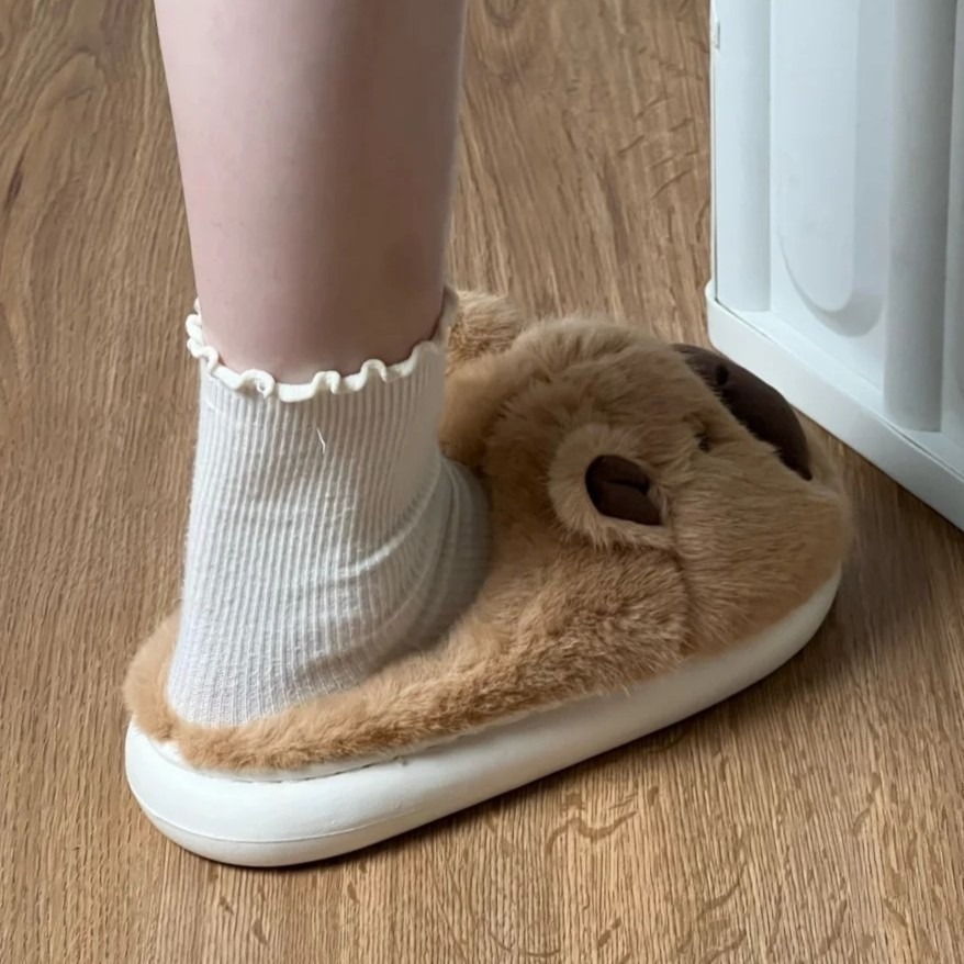 【LYOVEA】冬天必備！水豚君毛絨拖鞋 秋冬室內居家拖鞋-細節圖6