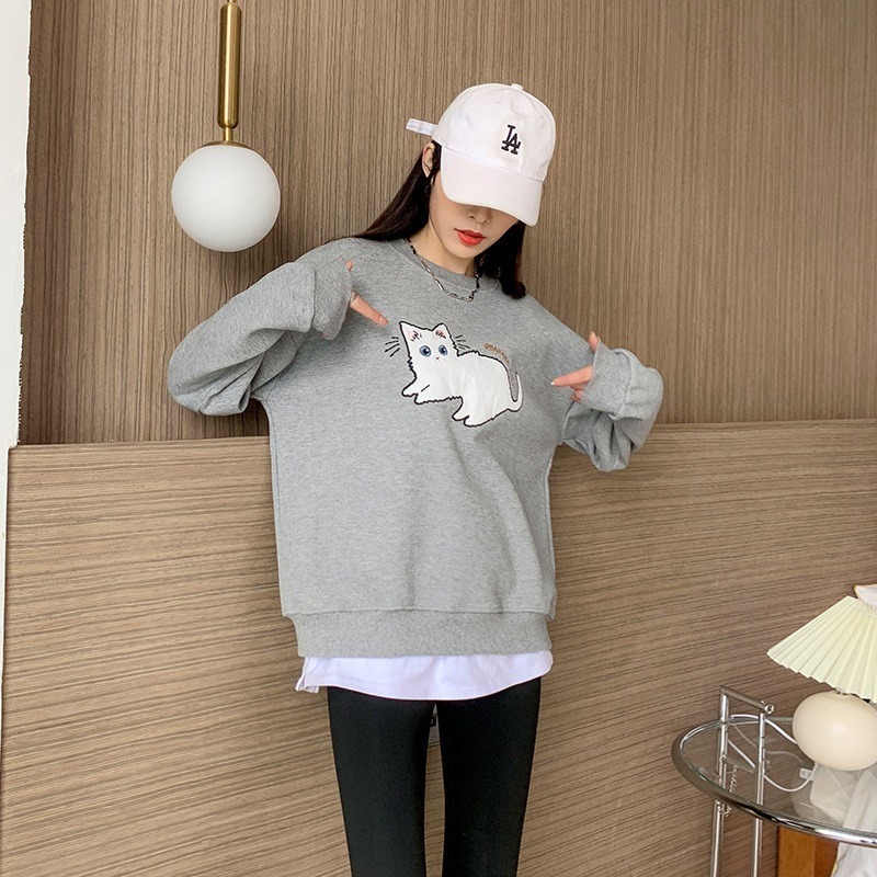 【LYOVEA】韓風可愛貓咪繡花圓領加厚長袖T恤 寬鬆休閒秋冬上衣 三色任選-規格圖3