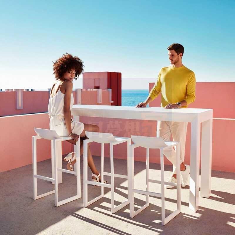 【北歐高腳椅】設計師吧台椅 網紅酒吧椅 戶外陽台椅休閒高腳凳 吧椅高腳凳家用鐵椅吧台凳 靠背輕奢椅-細節圖5