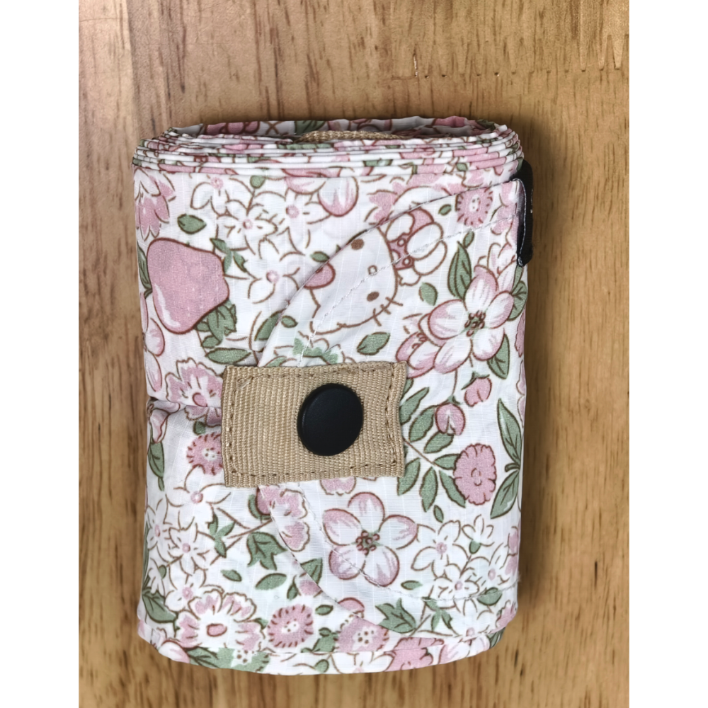 近全新現貨 日本 Shupatto 秒手包 摺疊包 M 收納袋 Sanrio 三麗鷗 kitty 只用過一次-細節圖4
