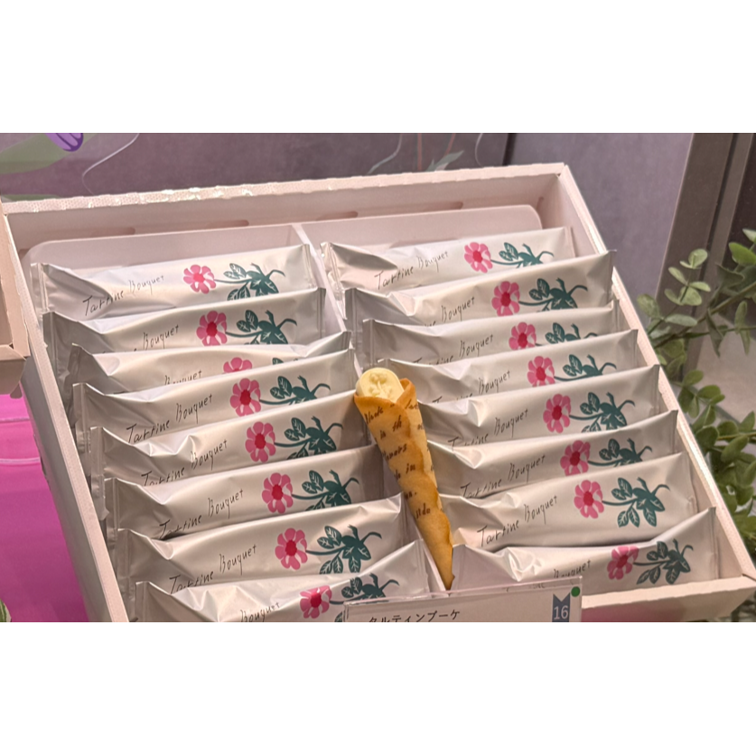 ⭐️預購2/3寄出⭐️TARTINE 白巧克力花束｜草莓巧克力花束｜花朵費南雪｜草莓塔⭐️-規格圖1