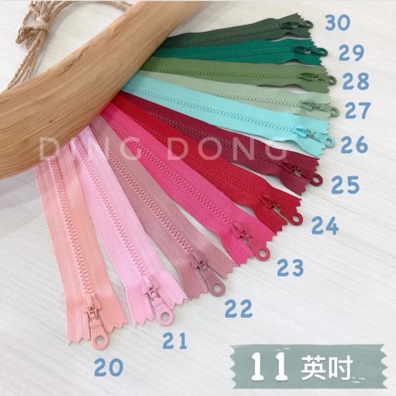 【叮咚Diy】YKK拉鍊-3V單色燈泡頭11英吋拉鍊、27.5公分拉鍊、拉鍊、拉鏈、3V拉鍊、3V拉鏈、塑鋼拉鍊-細節圖4