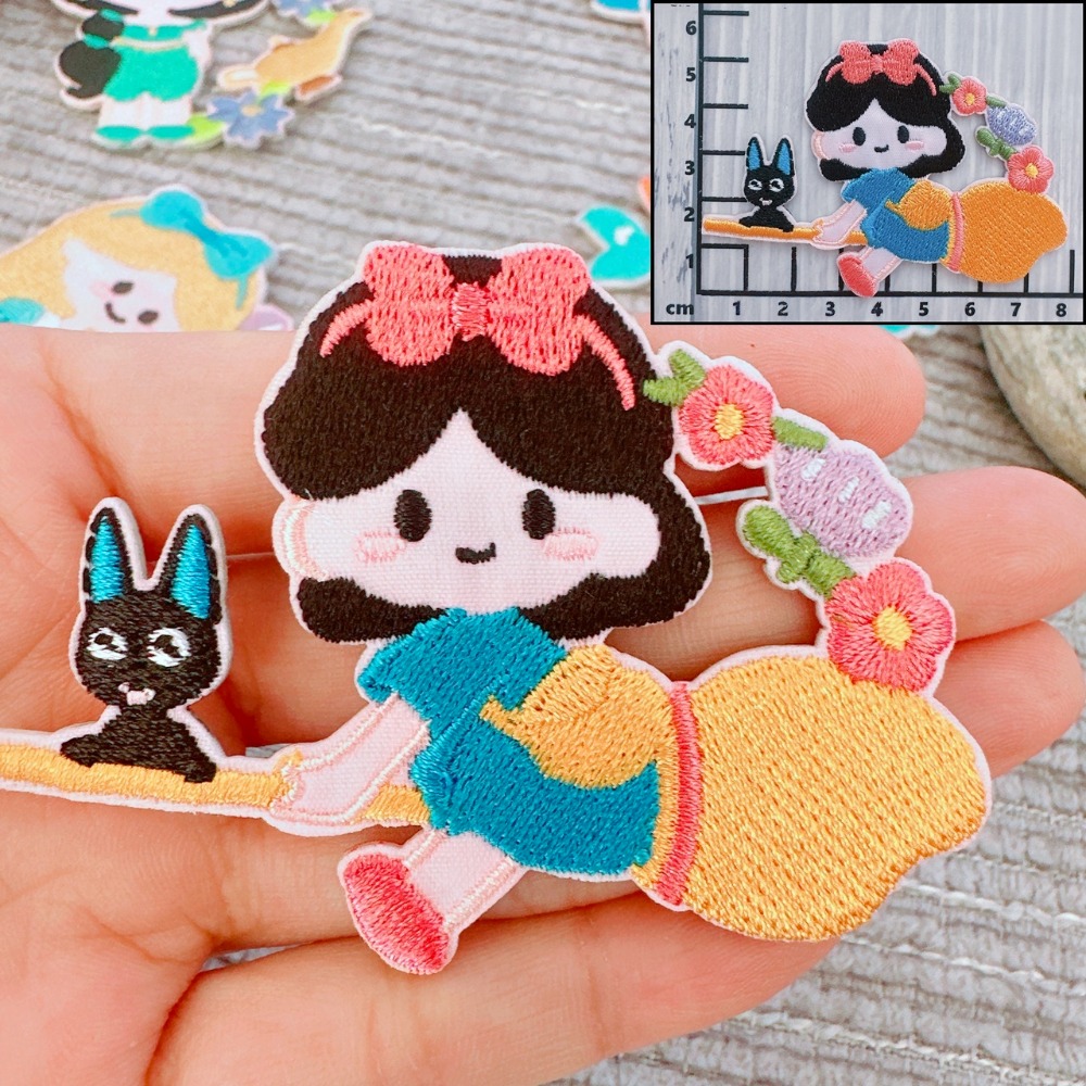 【皮卡布】免熨燙 A13 刺繡布貼紙 公主 布貼紙  布貼 手帳貼紙 刺繡布貼 貼紙 自黏布貼 刺繡裝飾貼 patch-規格圖6
