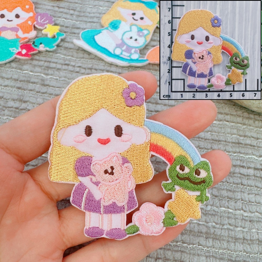 【皮卡布】免熨燙 A13 刺繡布貼紙 公主 布貼紙  布貼 手帳貼紙 刺繡布貼 貼紙 自黏布貼 刺繡裝飾貼 patch-規格圖6