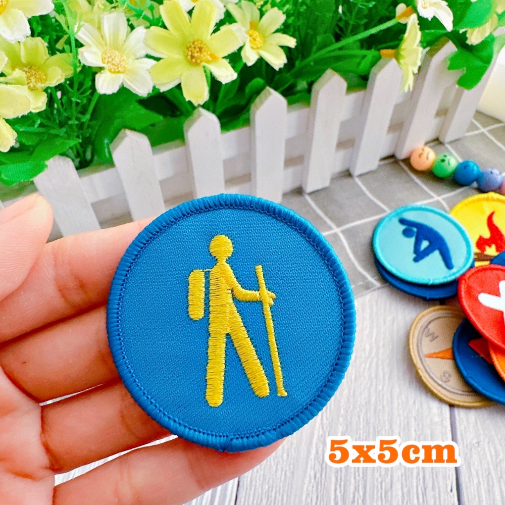 【皮卡布】J1 露營 野營 繩結 童軍 營火 望眼鏡 臂章 刺繡燙布貼 徽章 刺繡布貼 熨燙貼 帳篷 紅十字 魔鬼氈布章-規格圖8