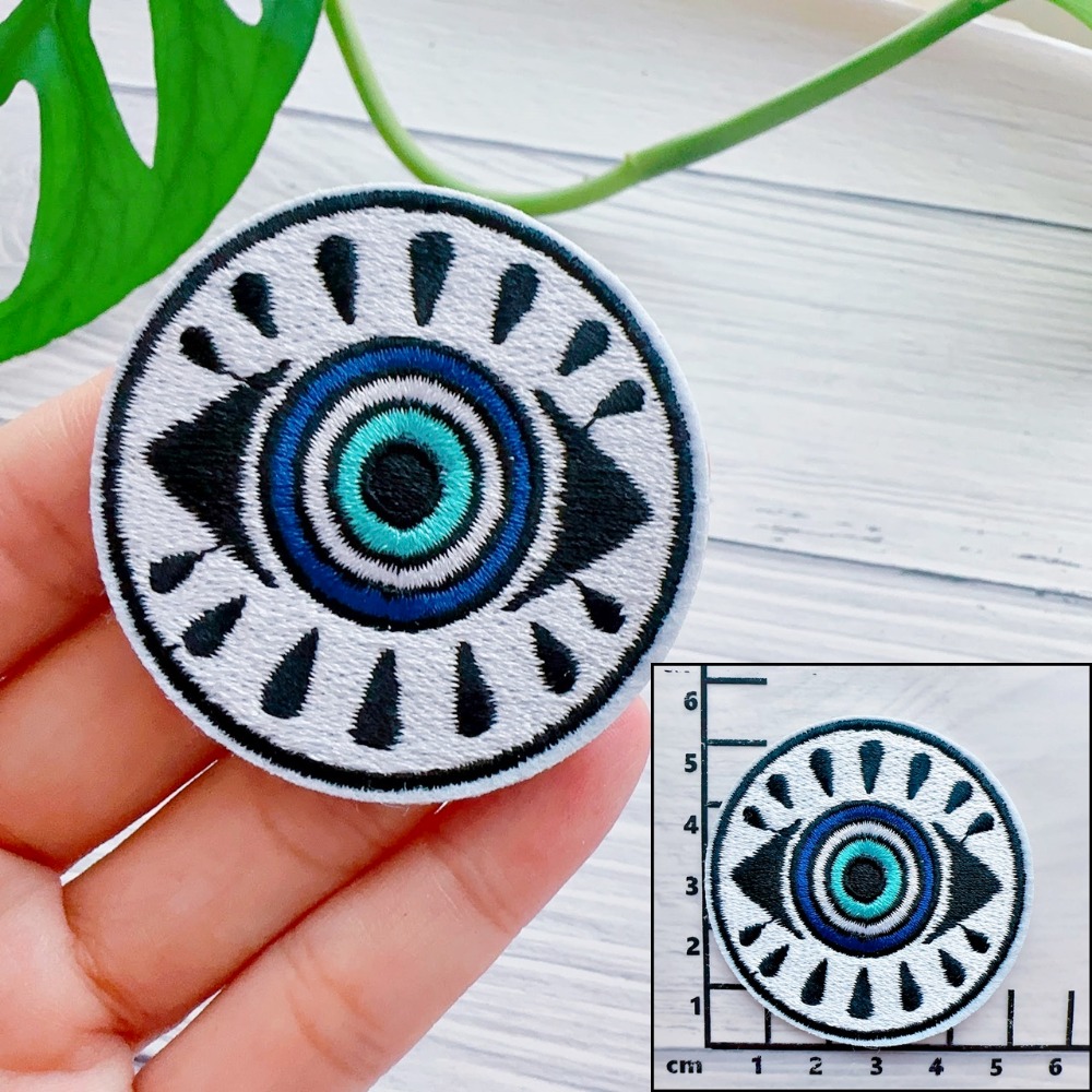 【皮卡布】I1 眼睛 eyes love 布貼 刺繡燙布貼 徽章 刺繡布貼 補丁補破洞 熨燙貼 燙布貼 Patch-規格圖2