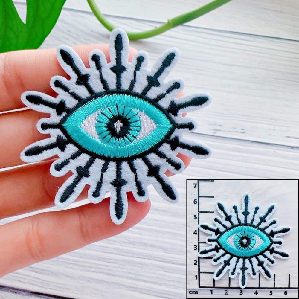 【皮卡布】I1 眼睛 eyes love 布貼 刺繡燙布貼 徽章 刺繡布貼 補丁補破洞 熨燙貼 燙布貼 Patch-規格圖2