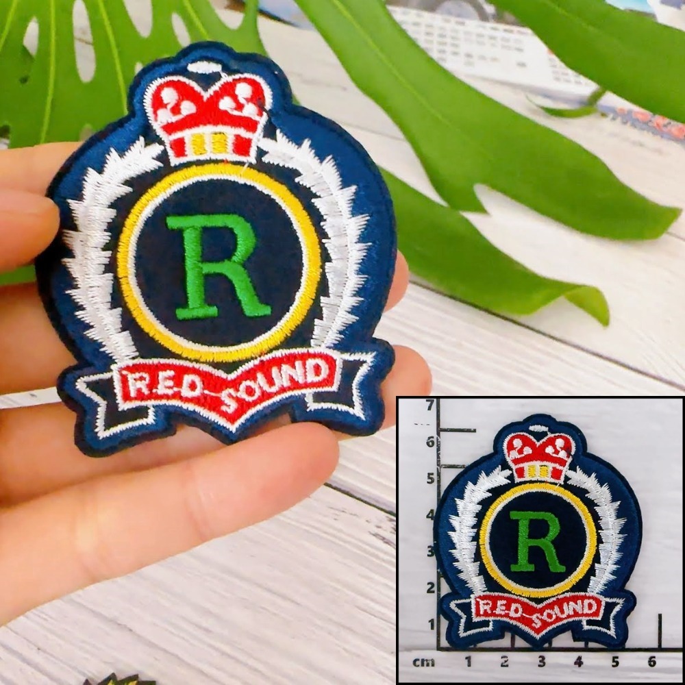 【皮卡布】 P16 校徽 制服徽章 jk徽章 布貼 刺繡燙布貼 徽章 刺繡布貼 和平標誌 熨燙貼 魔鬼氈布章 Patch-規格圖6