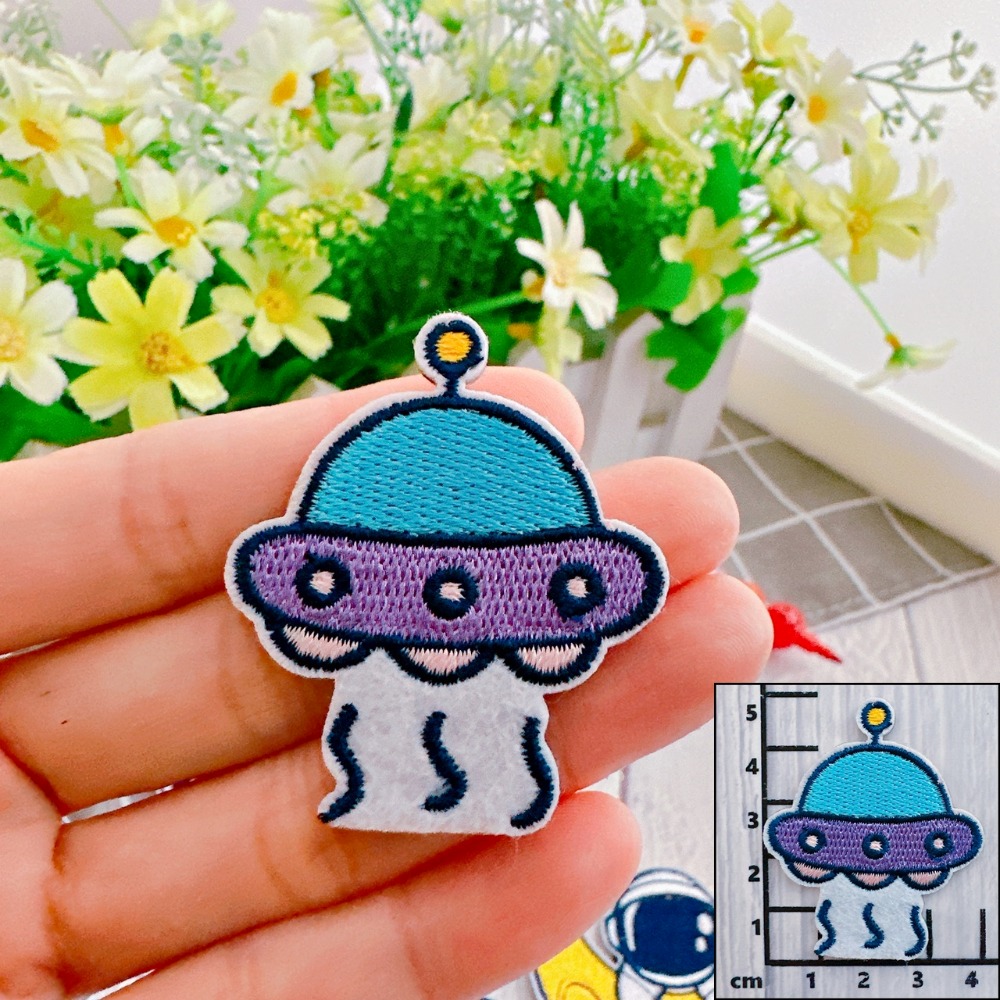 【皮卡布】免熨燙 S7 刺繡布貼紙 布貼紙 太空人 宇航員 布貼 手帳貼紙 刺繡布貼  自黏布貼 刺繡裝飾貼 patch-規格圖5