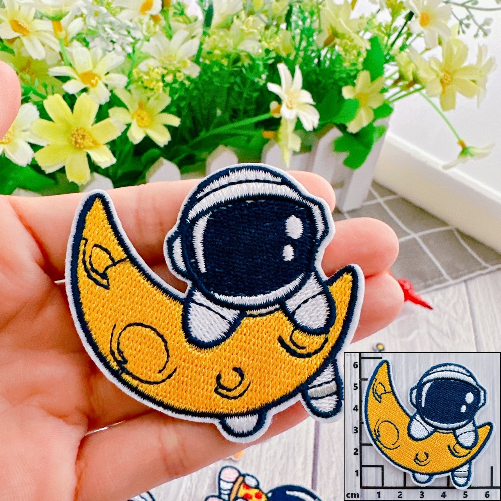 【皮卡布】免熨燙 S7 刺繡布貼紙 布貼紙 太空人 宇航員 布貼 手帳貼紙 刺繡布貼  自黏布貼 刺繡裝飾貼 patch-規格圖5