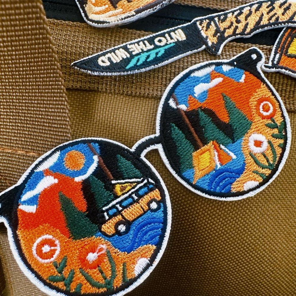 【皮卡布】J2 露營 帳篷 馬克杯 刀子 墨鏡 魔鬼氈布章 布貼 徽章  臂章燙 刺繡燙布貼  刺繡布貼 熨燙貼 魔鬼氈-細節圖2