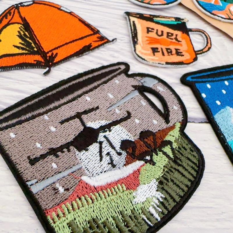 【皮卡布】J2 露營 帳篷 馬克杯 刀子 墨鏡 魔鬼氈布章 布貼 徽章  臂章燙 刺繡燙布貼  刺繡布貼 熨燙貼 魔鬼氈-細節圖5