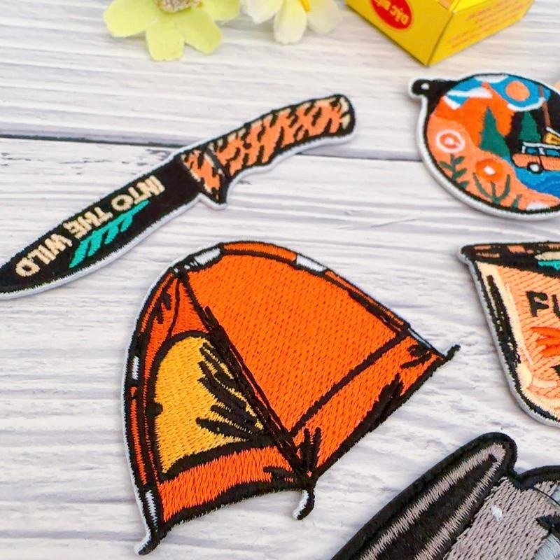 【皮卡布】J2 露營 帳篷 馬克杯 刀子 墨鏡 魔鬼氈布章 布貼 徽章  臂章燙 刺繡燙布貼  刺繡布貼 熨燙貼 魔鬼氈-細節圖8