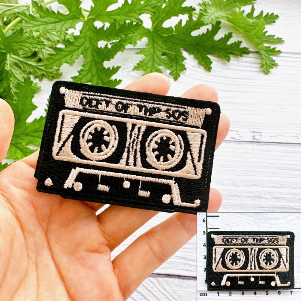 【皮卡布】G5 耳機 吉他 高音符 錄音帶布貼 徽章 布章 臂章燙 刺繡燙布貼  刺繡布貼 布貼 熨燙貼  Patch-規格圖5