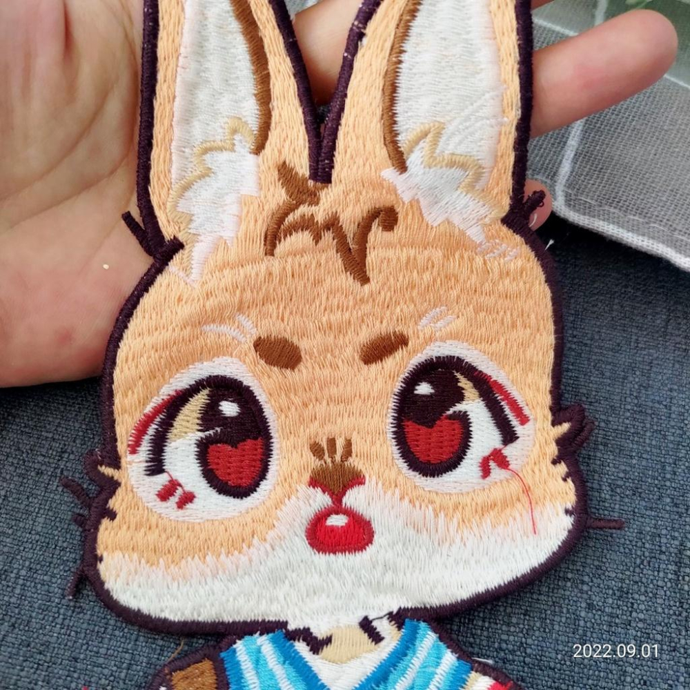 【皮卡布】J2大布貼徽章 布貼 裝飾 布章 臂章燙 刺繡燙布貼 徽章 刺繡布貼 補丁補破洞 熨燙貼 熨燙布貼 Patch-細節圖3