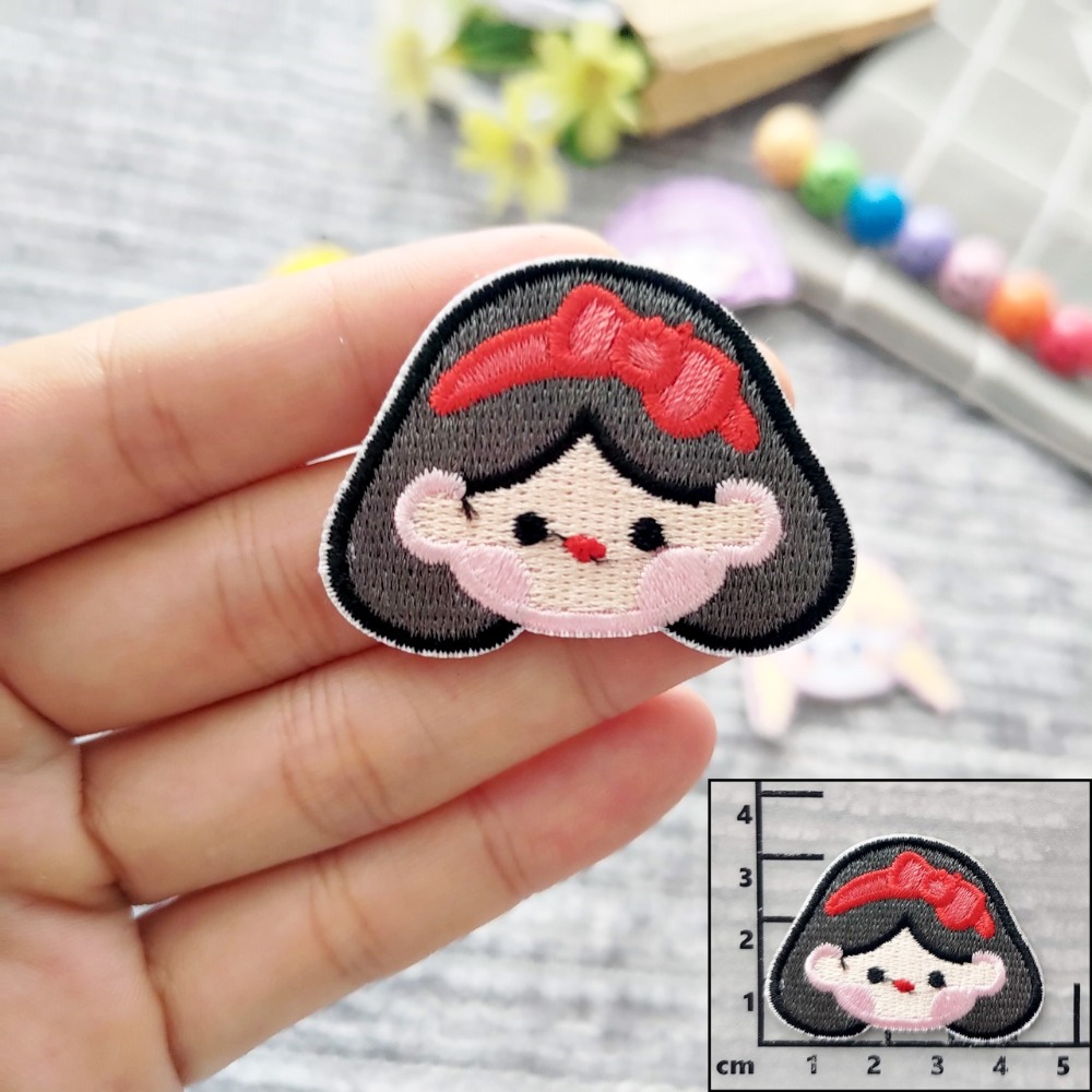 【皮卡布】免熨燙 A2 女孩 刺繡布貼紙 布貼紙 徽章 布貼 手帳貼紙 刺繡布貼 貼紙 自黏布貼 刺繡裝飾貼 patch-規格圖8