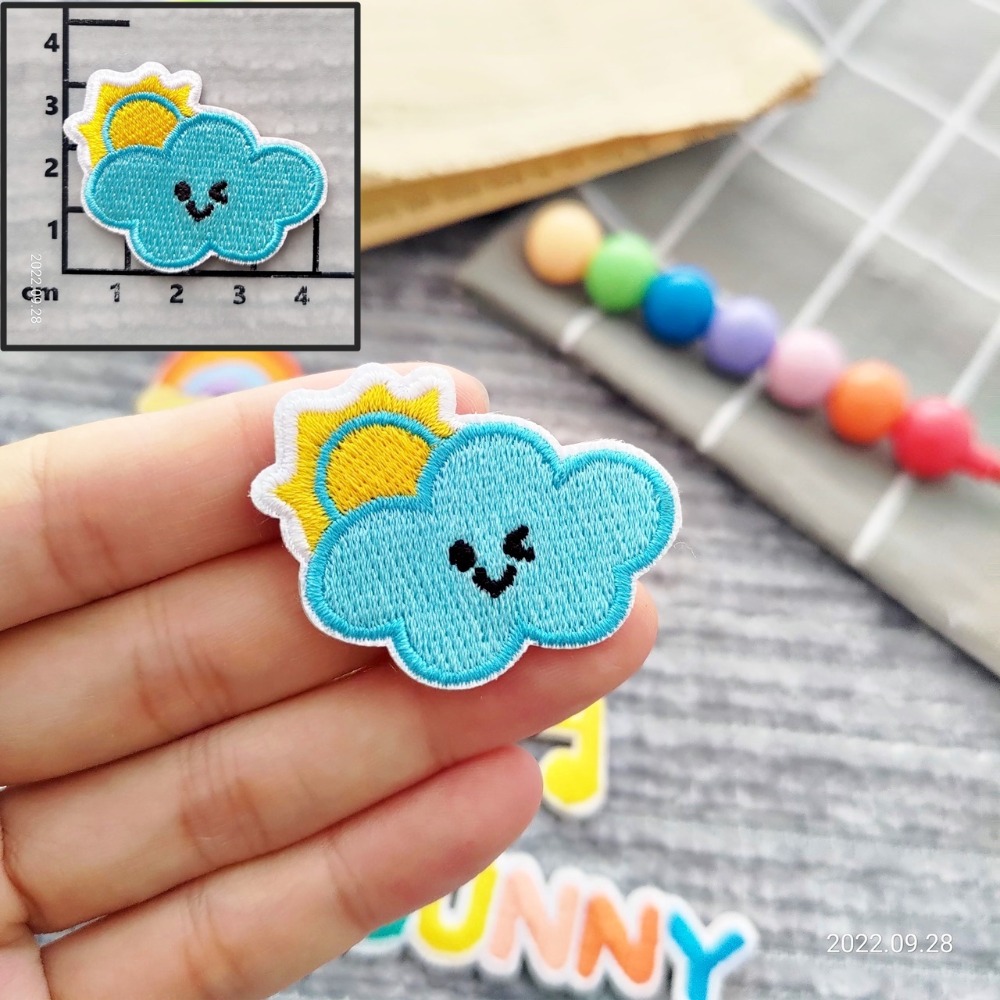 【皮卡布】免熨燙 A1刺繡布貼紙 雲朵  布貼紙 徽章 布貼 手帳貼紙 刺繡布貼 貼紙 自黏布貼 刺繡裝飾貼 patch-規格圖3