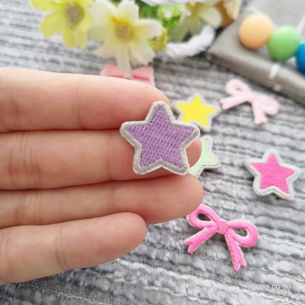 【皮卡布】免熨燙 A5刺繡布貼紙 星星 蝴蝶結 布貼紙 布貼 手帳貼紙 刺繡布貼 貼紙 自黏布貼 刺繡裝飾貼 patch-規格圖4