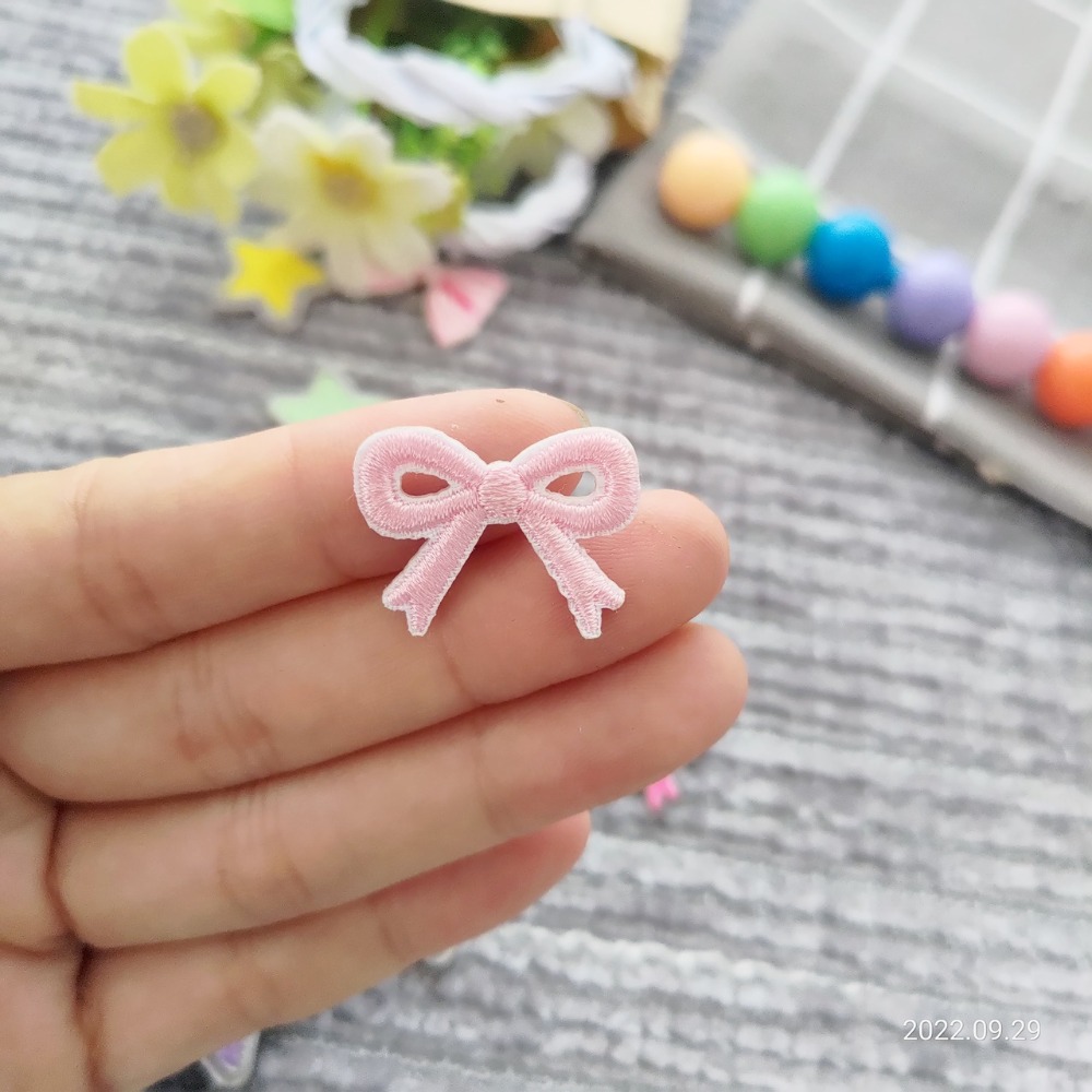 【皮卡布】免熨燙 A5刺繡布貼紙 星星 蝴蝶結 布貼紙 布貼 手帳貼紙 刺繡布貼 貼紙 自黏布貼 刺繡裝飾貼 patch-規格圖4