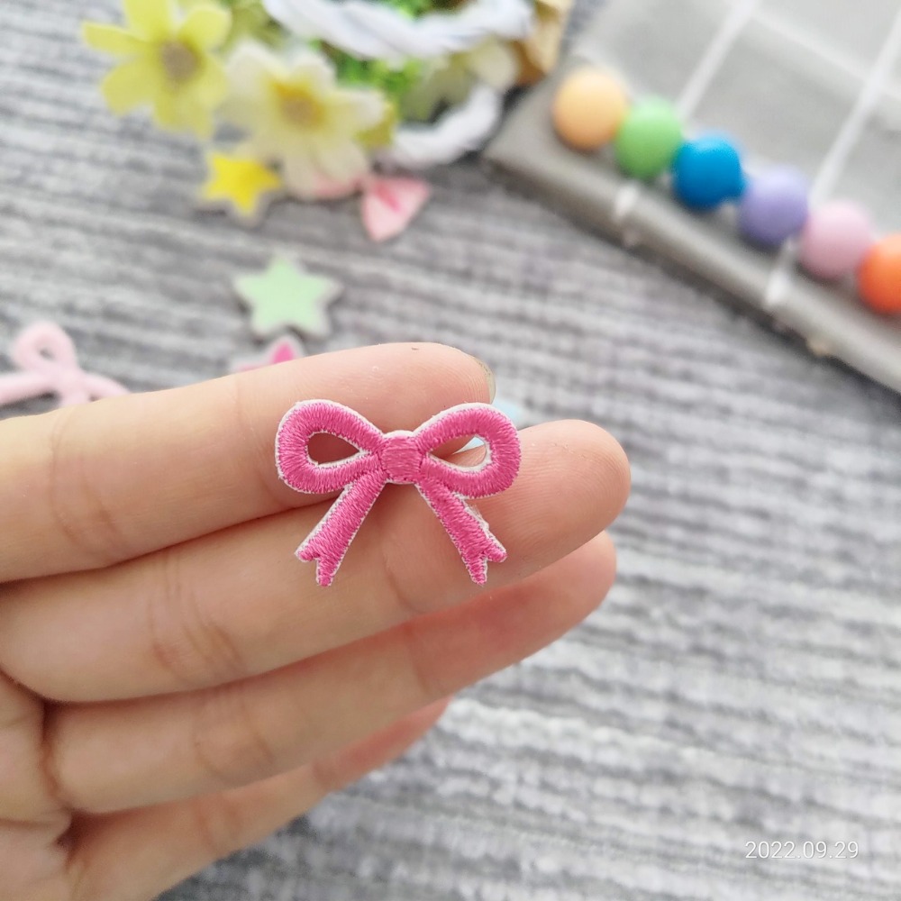 【皮卡布】免熨燙 A5刺繡布貼紙 星星 蝴蝶結 布貼紙 布貼 手帳貼紙 刺繡布貼 貼紙 自黏布貼 刺繡裝飾貼 patch-規格圖4