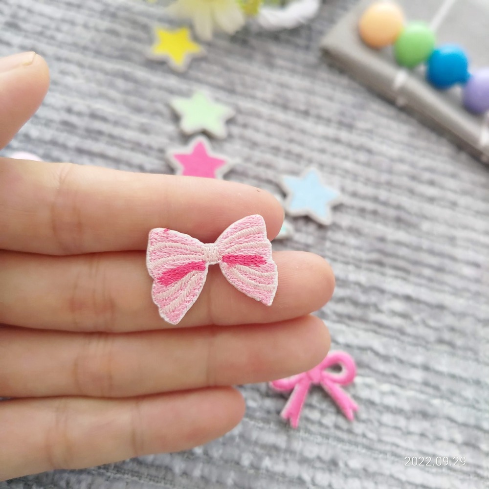 (2.5x2cm)雙色蝴蝶結(貼紙款)