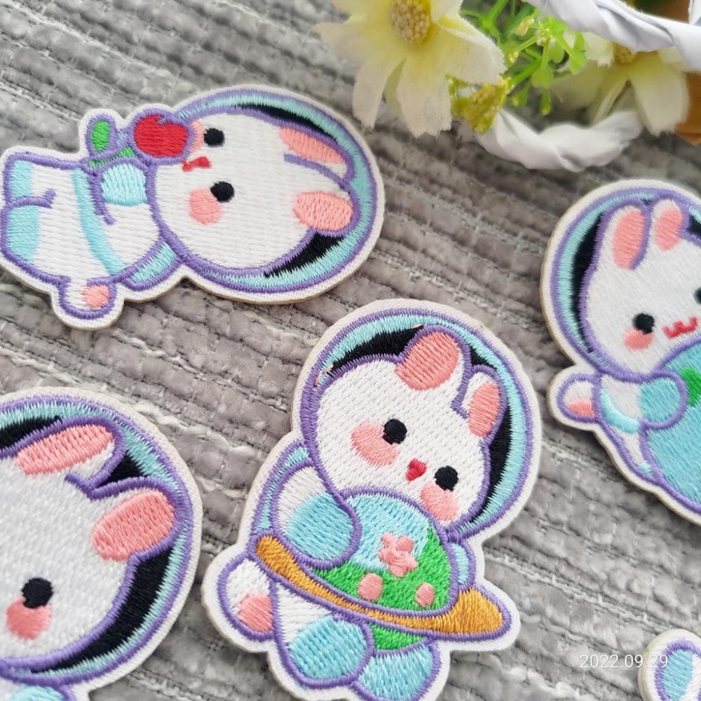 【皮卡布】免熨燙 n1刺繡布貼紙 小兔子 布貼紙 兔子 布貼 手帳貼紙 刺繡布貼 貼紙 自黏布貼 刺繡裝飾貼 patch-細節圖3