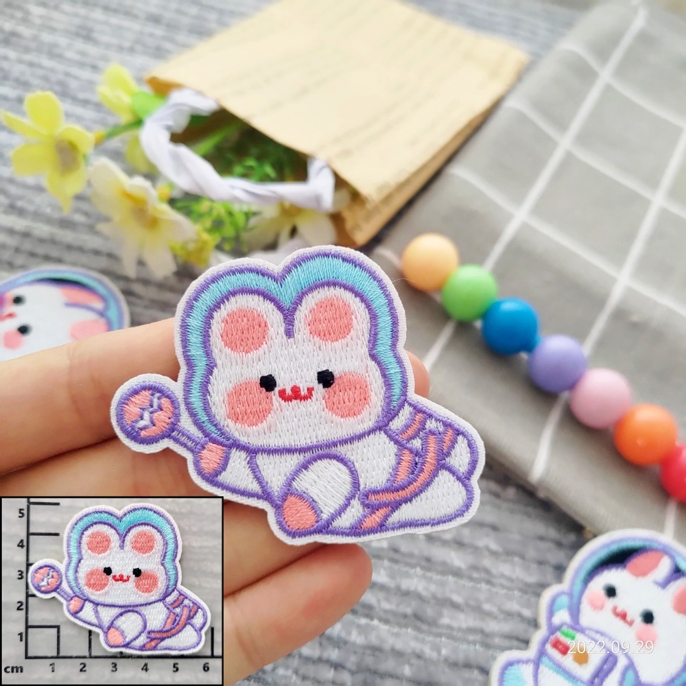 【皮卡布】免熨燙 n1刺繡布貼紙 小兔子 布貼紙 兔子 布貼 手帳貼紙 刺繡布貼 貼紙 自黏布貼 刺繡裝飾貼 patch-規格圖4