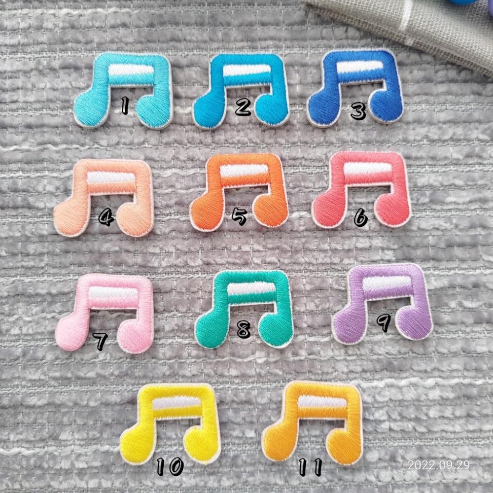 【皮卡布】免熨燙 A6 音符 刺繡布貼紙 貼紙 徽章 布貼 手帳貼紙 刺繡布貼 貼紙 自黏布貼 刺繡裝飾貼 patch-細節圖2