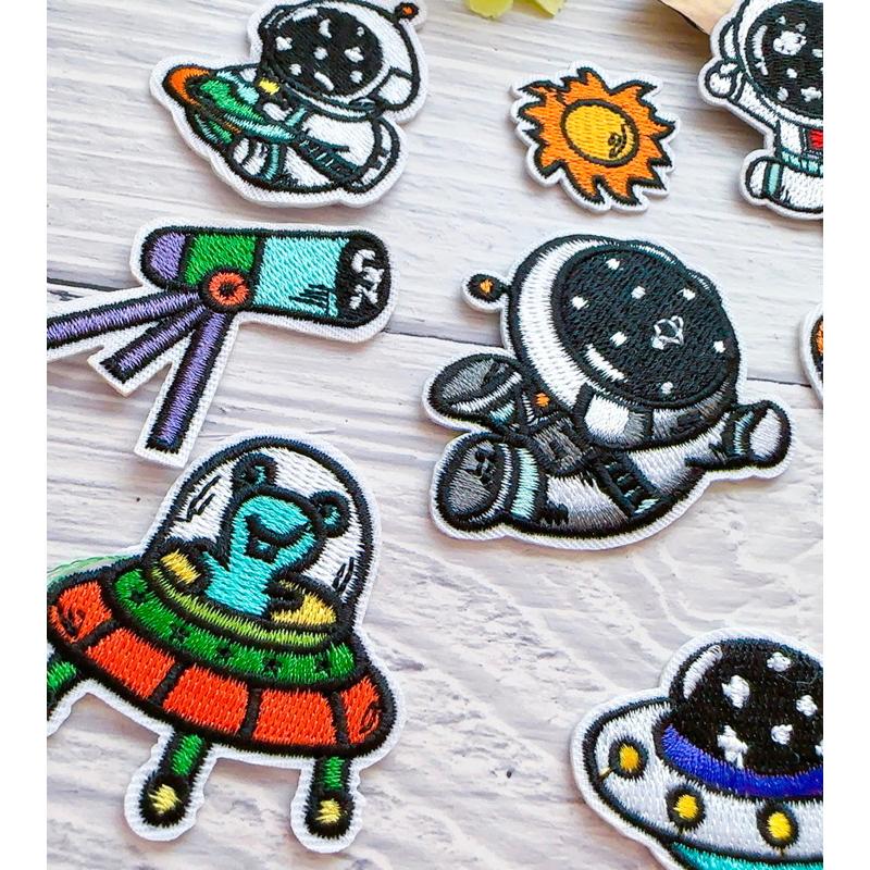 【皮卡布】S14 太空人 宇航員 飛碟  裝飾 布章 臂章燙 刺繡燙布貼 徽章 刺繡布貼 補丁 補破洞 燙貼布 熨燙布貼-細節圖4