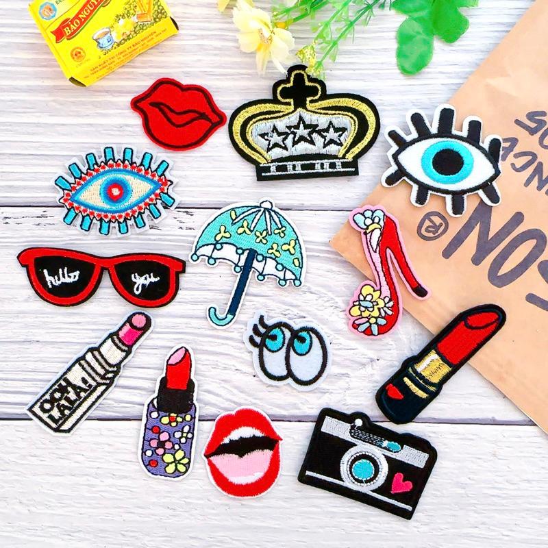 【皮卡布】B8一套15款 嘴唇 口紅 高跟鞋 布貼 臂章燙 刺繡燙布貼 徽章 刺繡布貼 補丁 補破洞 燙貼布 熨燙布貼-細節圖2