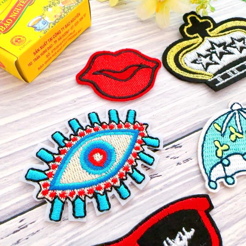 【皮卡布】B8一套15款 嘴唇 口紅 高跟鞋 布貼 臂章燙 刺繡燙布貼 徽章 刺繡布貼 補丁 補破洞 燙貼布 熨燙布貼-細節圖8