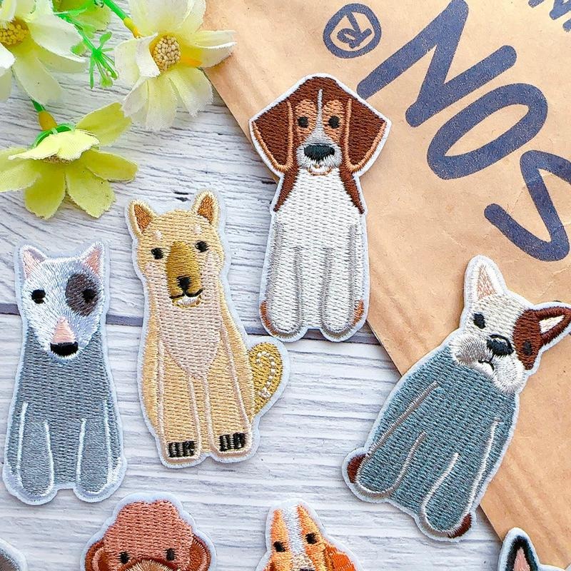 【皮卡布】Q3秋田犬 可卡 貴賓狗 雪納瑞 狗狗 布章 臂章 布標 刺繡燙布貼 徽章 刺繡布貼 補丁 補破洞 熨燙布貼-細節圖4