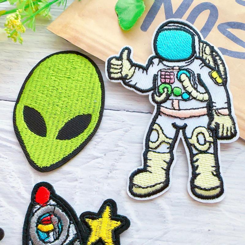 【皮卡布】 S4 手工 外星人 太空梭 太空人 布章 臂章燙 刺繡燙布貼 徽章 刺繡布貼 補丁 補破洞 燙貼布 熨燙布貼-細節圖8