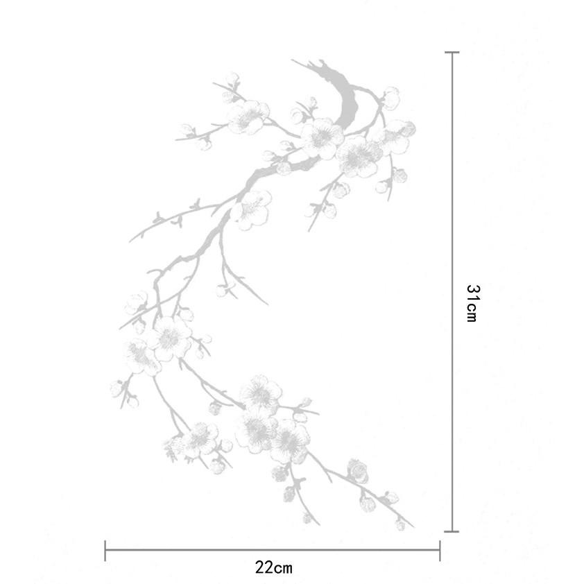 【皮卡布】R2 梅花 刺鏽梅花 裝飾旗袍  布章 臂章 布標  刺繡燙布貼 徽章 刺繡布貼 補丁 補破洞 熨燙布貼-細節圖2
