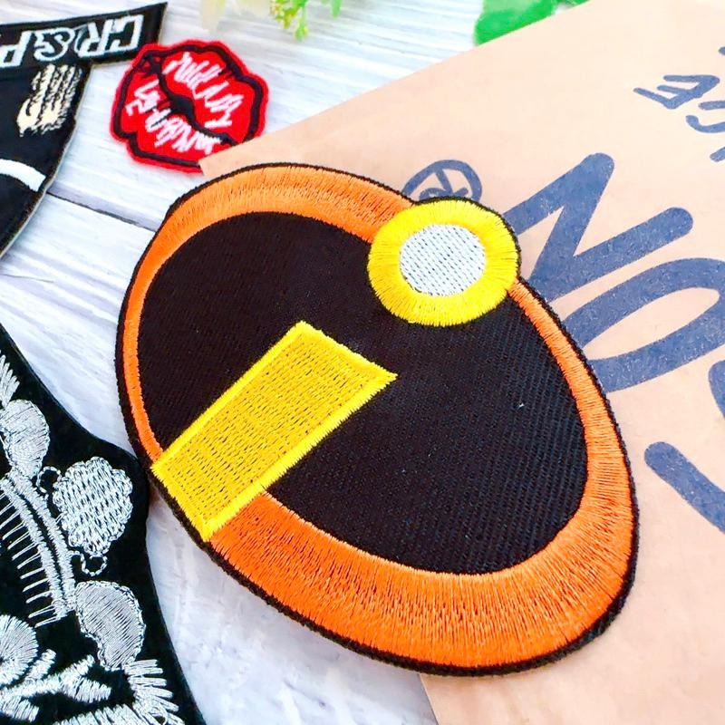 【皮卡布】B3 大舌頭 紅唇 蜂王 裝飾布貼 布章 臂章 布標 刺繡燙布貼 徽章 刺繡布貼 補丁 補破洞 熨燙布貼-細節圖5