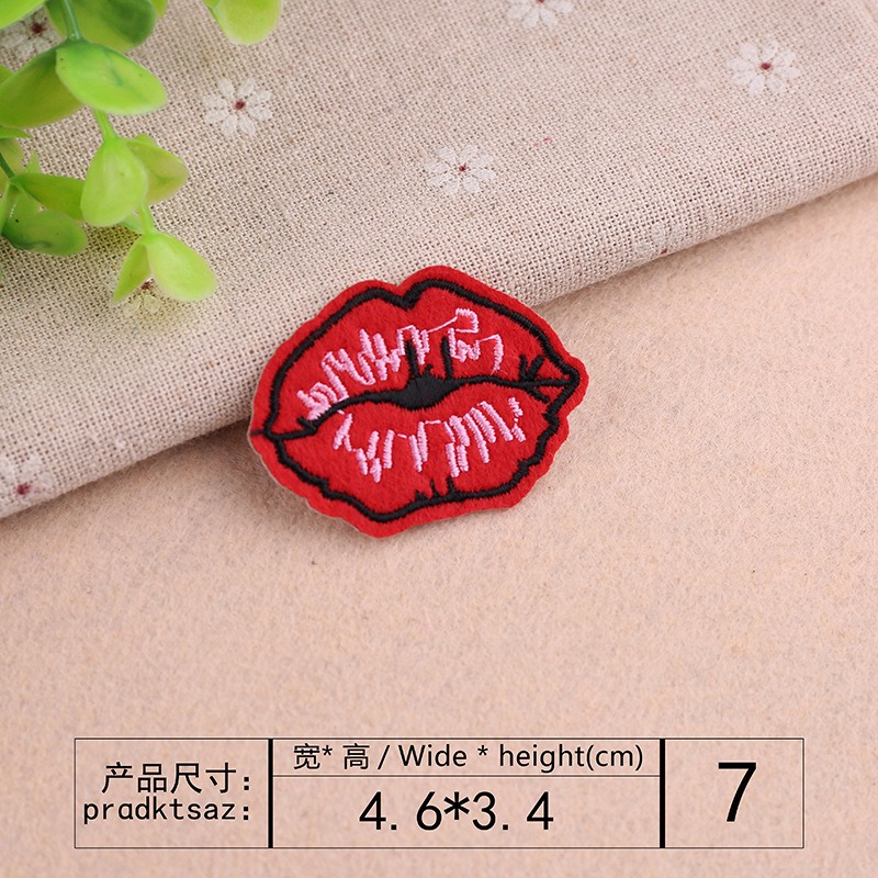 【皮卡布】B3 大舌頭 紅唇 蜂王 裝飾布貼 布章 臂章 布標 刺繡燙布貼 徽章 刺繡布貼 補丁 補破洞 熨燙布貼-規格圖5