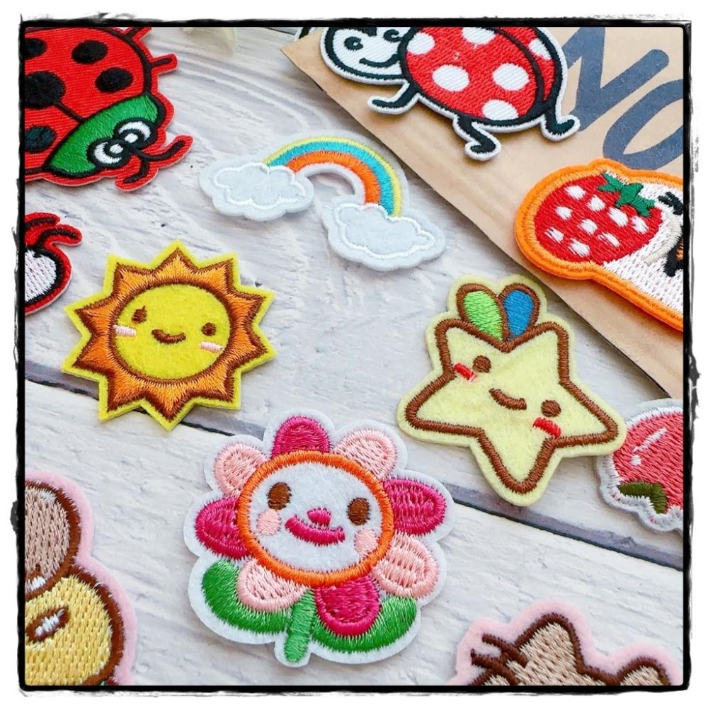 【皮卡布】A5 飄蟲 小花 兔子 漢堡布章 臂章燙 刺繡燙布貼 徽章 刺繡布貼 補丁 補破洞 燙貼布 熨燙布貼-細節圖2