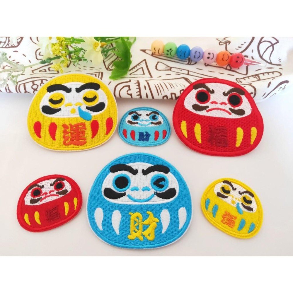 【皮卡布】A2 不倒翁 招財進寶 財神 福神 臂章燙 刺繡燙布貼 刺繡徽章 刺繡布貼  熨燙徽章 燙貼布 魔鬼氈布章-細節圖2