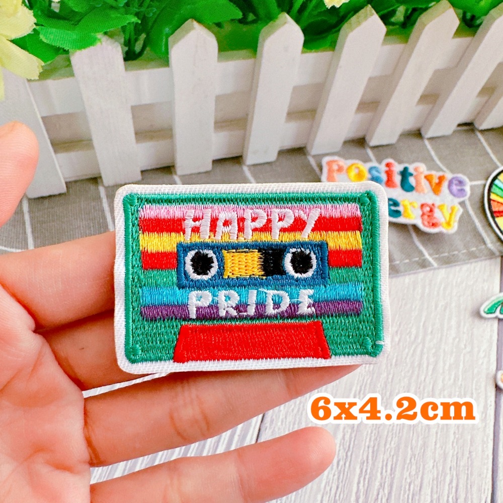 【皮卡布】i9 椰子樹 錄音帶 t4 太陽 徽章 布章 臂章燙 刺繡燙布貼 刺繡布貼 熨燙貼 熨燙布貼 Patch-規格圖5