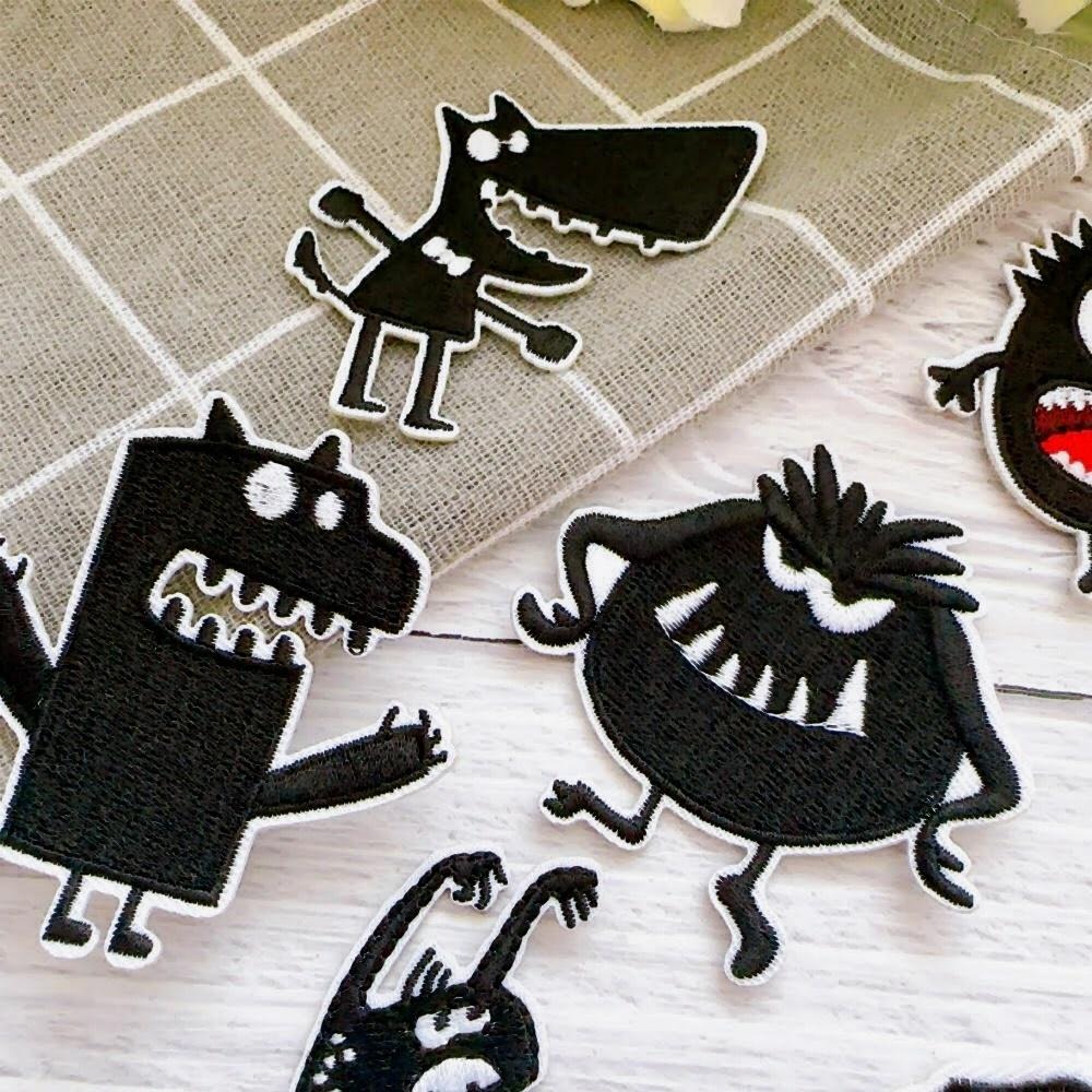 【皮卡布】U4 小黑怪 布貼 裝飾 布章 臂章燙 刺繡燙布貼 徽章 刺繡布貼 補丁補破洞 熨燙貼 燙布貼 Patch-細節圖5