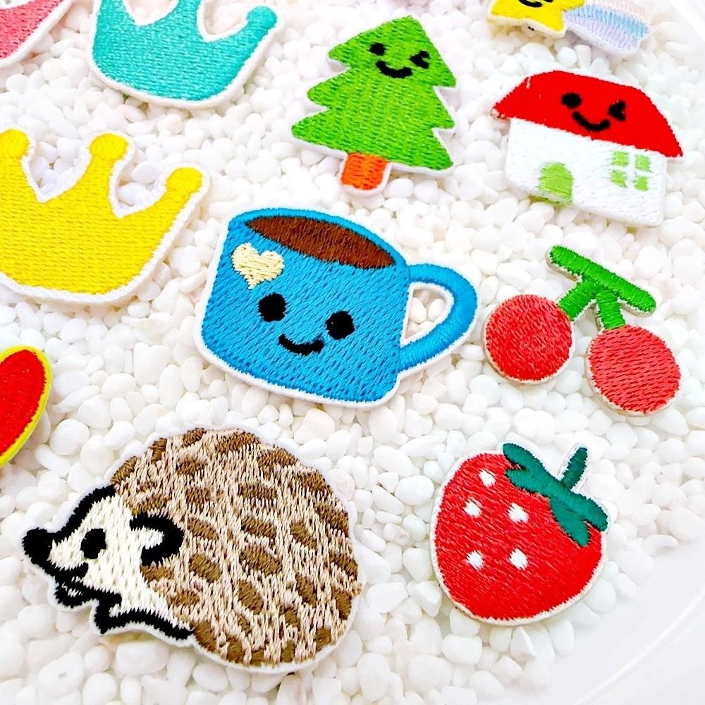 【皮卡布】DO6｜皇冠｜刺蝟｜草莓｜可愛布貼｜迷你刺繡布貼｜熨燙貼｜布貼紙｜徽章｜布貼｜布章｜燙布貼｜補丁｜熨燙布貼｜-細節圖2