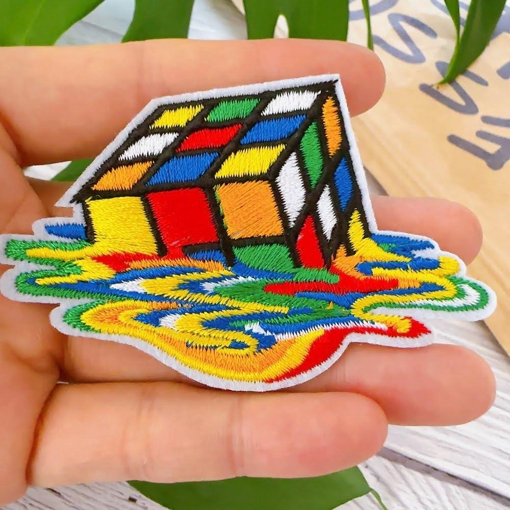 【皮卡布】i14 魔術方塊 布貼 刺繡布章 臂章布章 刺繡燙布貼 徽章 刺繡貼布 熨燙貼 燙布貼 Patch 魔鬼氈布章-細節圖2