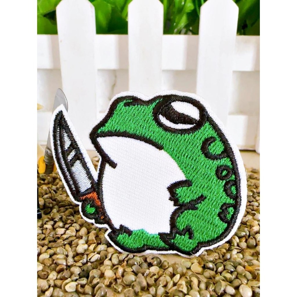 【皮卡布】青蛙 布貼 刺繡布貼 布章 燙布貼 貼紙 手帳貼紙 刺繡布貼 frog 刺繡裝飾貼 魔鬼氈布章 patch-細節圖3