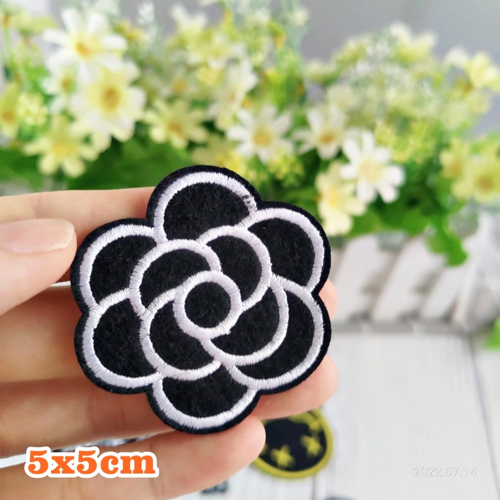 【皮卡布】K3  鬍子 布貼 裝飾 布章 臂章燙 刺繡燙布貼 徽章 刺繡布貼 補丁補破洞 熨燙貼 熨燙布貼 Patch-規格圖1