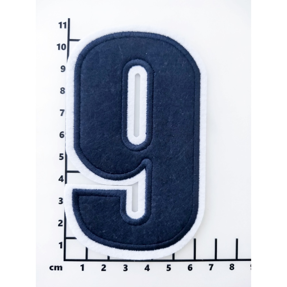 【皮卡布】E10-  黑色大數字布貼 布貼 臂章燙 刺繡燙布貼 徽章 刺繡布貼 補丁 燙貼布 熨燙布貼 魔鬼氈布章-規格圖2