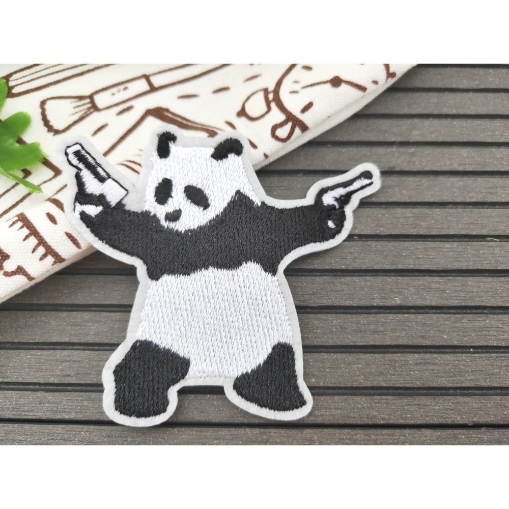 【皮卡布】熊貓 功夫熊貓 瀏海貼 魔術貼 布貼 臂章燙 刺繡燙布貼 徽章 刺繡布貼 補丁 魔鬼氈布章 燙貼布 熨燙布貼-細節圖3