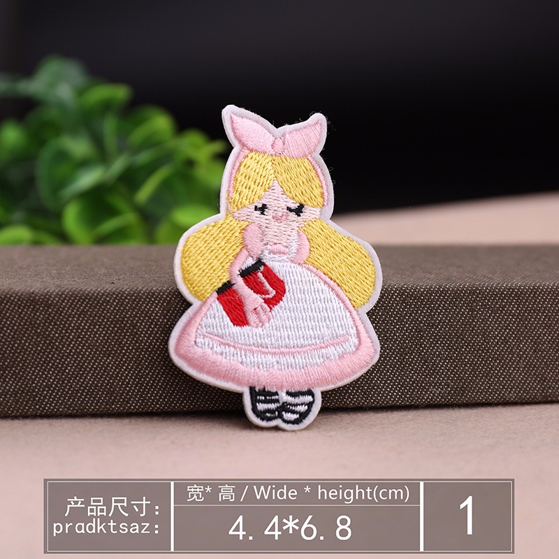 【皮卡布】A3 diy 小女孩 girl 裝飾布貼 布章 臂章 布標 刺繡燙布貼 徽章 刺繡布貼 補丁 補破洞 熨燙布貼-細節圖2