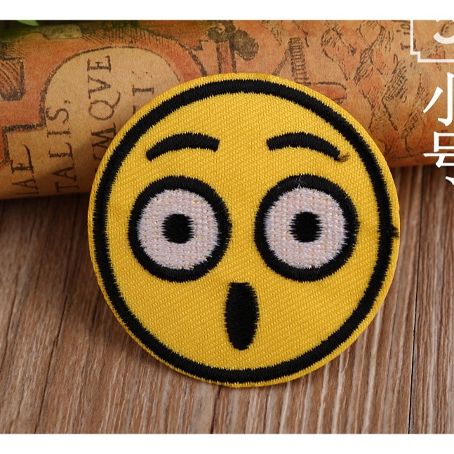 【皮卡布】 H3 微笑 smile 表情圖 布章 臂章燙 刺繡燙布貼 熨燙徽章 刺繡布貼  燙貼布 熨燙布貼 魔鬼氈布章-規格圖1