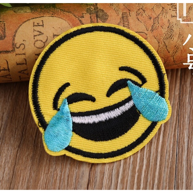 【皮卡布】 H3 微笑 smile 表情圖 布章 臂章燙 刺繡燙布貼 熨燙徽章 刺繡布貼  燙貼布 熨燙布貼 魔鬼氈布章-規格圖1