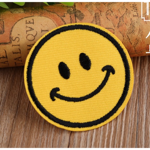 【皮卡布】 H3 微笑 smile 表情圖 布章 臂章燙 刺繡燙布貼 熨燙徽章 刺繡布貼  燙貼布 熨燙布貼 魔鬼氈布章-規格圖1